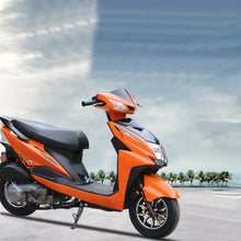 Lade das Bild in den Galerie-Viewer, Scooters Motorcycles
