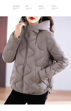 Lade das Bild in den Galerie-Viewer, Winter jacke Frauen neue Oberbekleidung koreanische Kleidung Frauen Mantel Kapuze Baumwolle Parkas Harajuku Damen Stepp mantel Streetwear
