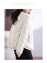 Lade das Bild in den Galerie-Viewer, Winter jacke Frauen neue Oberbekleidung koreanische Kleidung Frauen Mantel Kapuze Baumwolle Parkas Harajuku Damen Stepp mantel Streetwear
